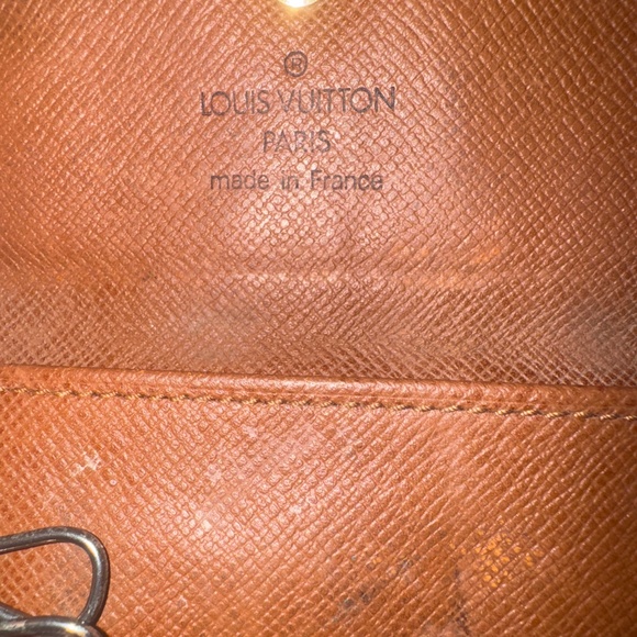 Louis Vuitton Monogram Brown Key Wallet - Picture 2 of 9
